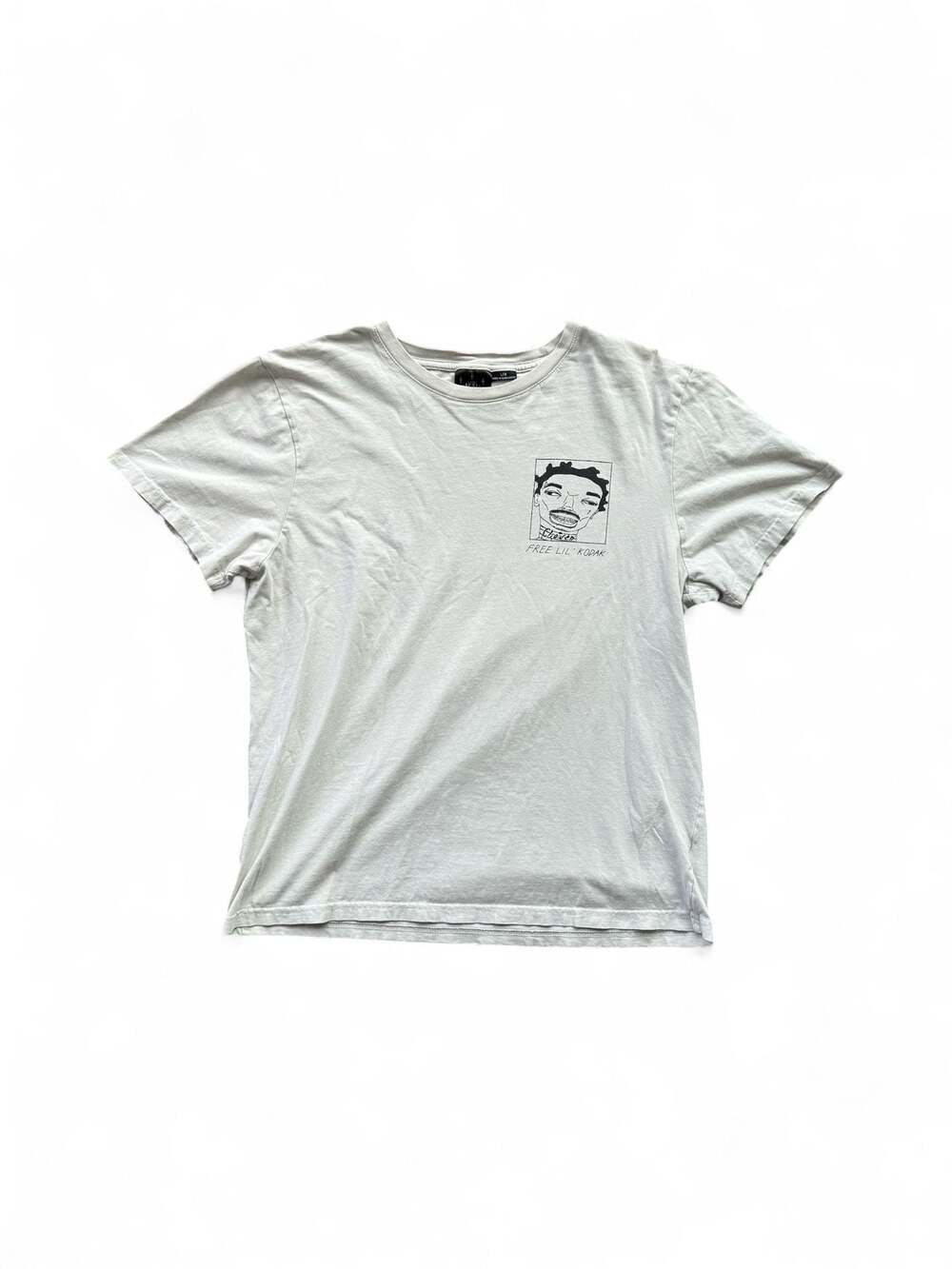 Akira Chosen Free Lil' Kodak Graphic T-Shirt Size Large